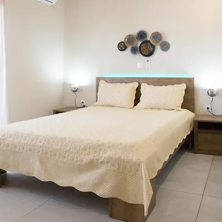 Villa Sea Side Kiáto