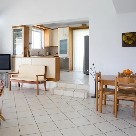 Villa Sea Side Kiáto